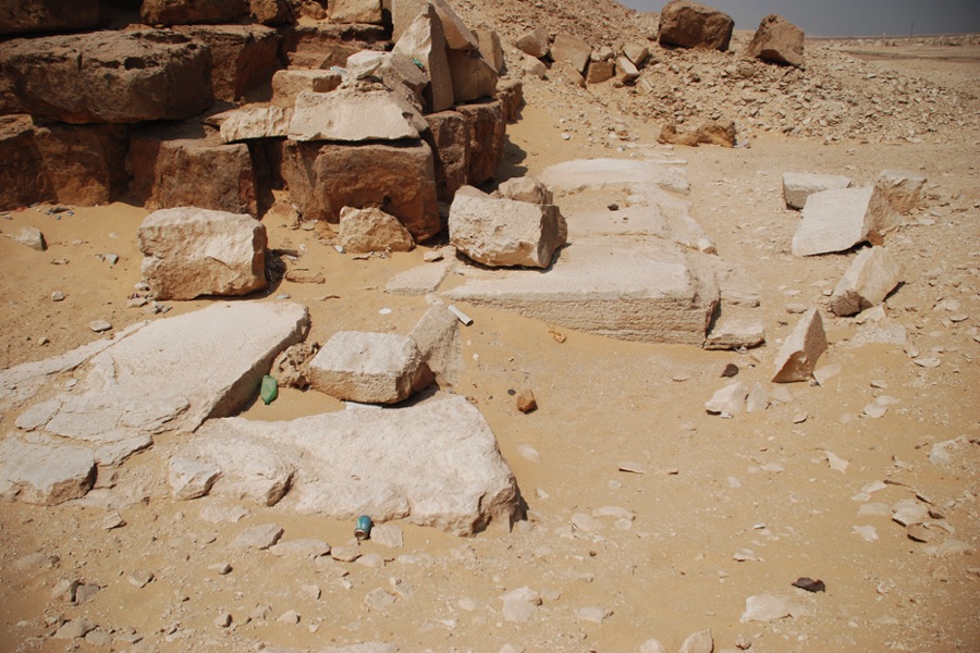 Das Fundament der Roten Pyramide